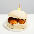 Asian Spiced Chicken Steak Mini Bun (box of 6)